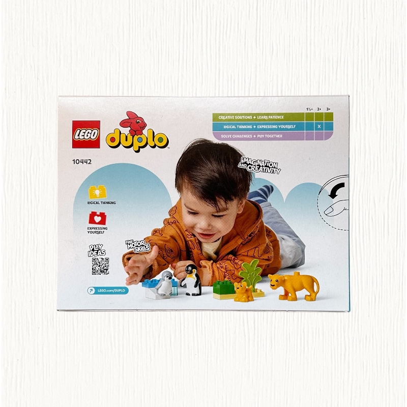 Lego Duplo Wild animal families: Penguins & Lions
