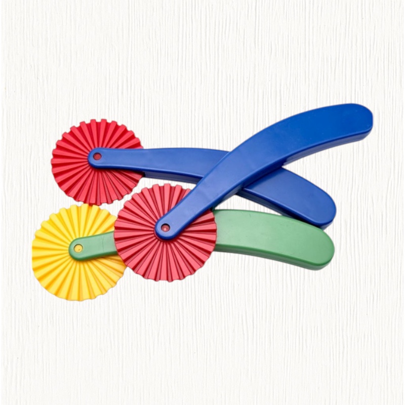 Dough cutting wheels - 3 in a set